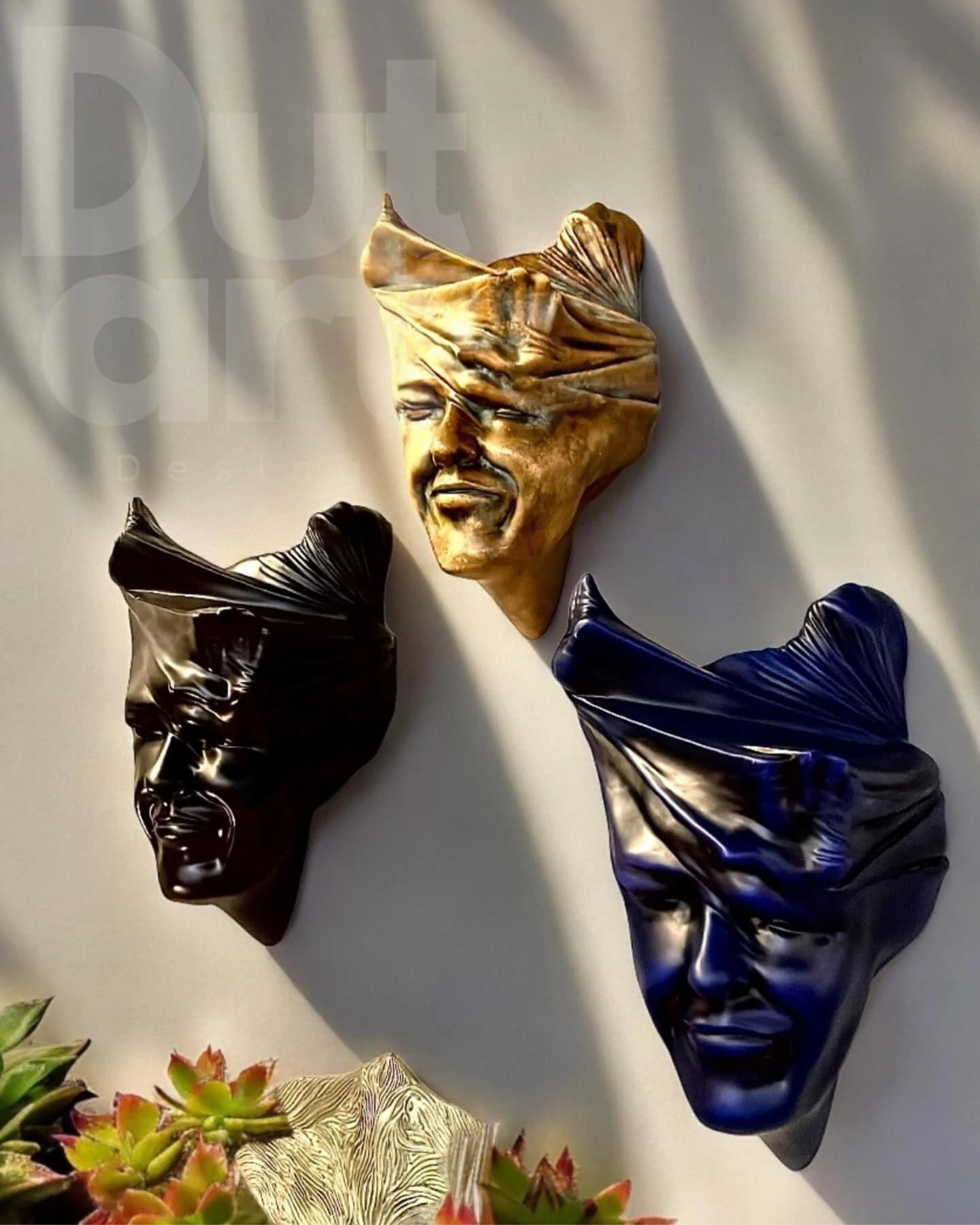 Üçlü Maske Duvar Seti